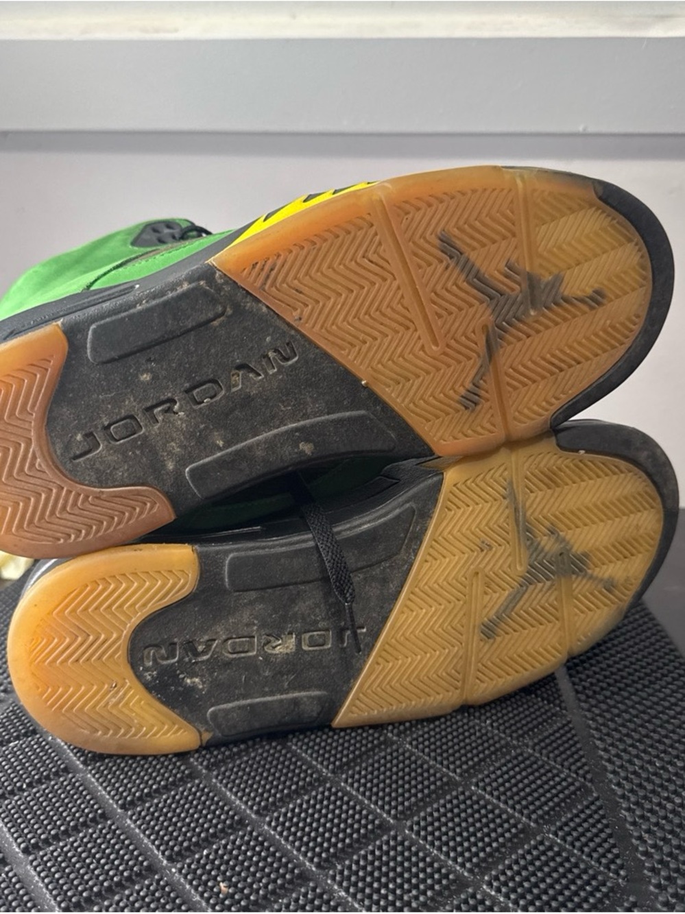 Jordan 5 “Oregon” - Picture 3 of 5